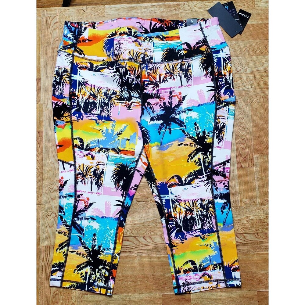 Torrid Performance Capri Active Legging Palm Tree… - image 1